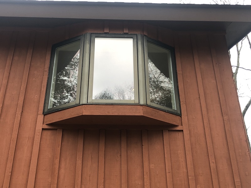 25 year old bay window in Stamford, CT